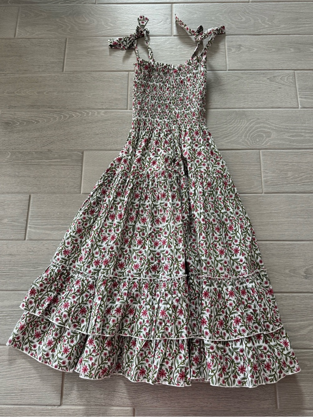CB POSITANO Floral Smocked Tie Shoulder Dress VGUC